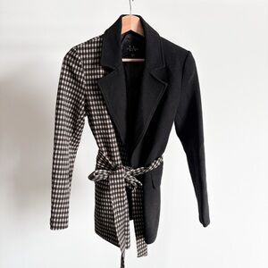 Coalition LA Black and Checkered Women's Blazer with Belt Sz Small